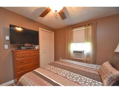 22 Corbin Rd, Dudley, MA 01571 photo 9