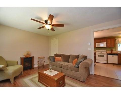 22 Corbin Rd, Dudley, MA 01571 photo 7