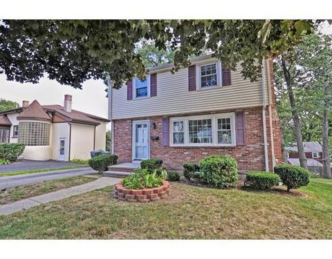 55 Taylor Ave, Dedham, MA 02026 photo 1