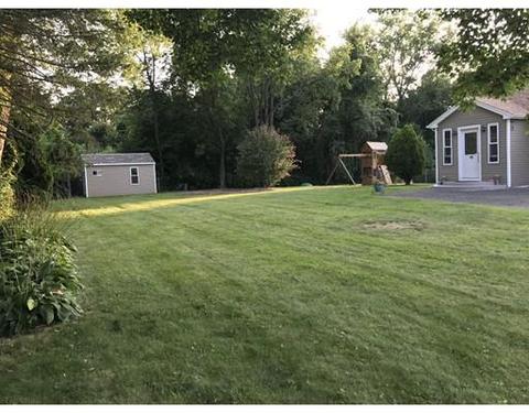 105 Clark St, Chicopee, MA 01013 photo 16