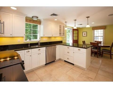 38 Independence Ln, Hingham, MA 02043 photo 3