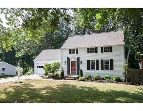 38 Independence Ln, Hingham, MA 02043 photo 2
