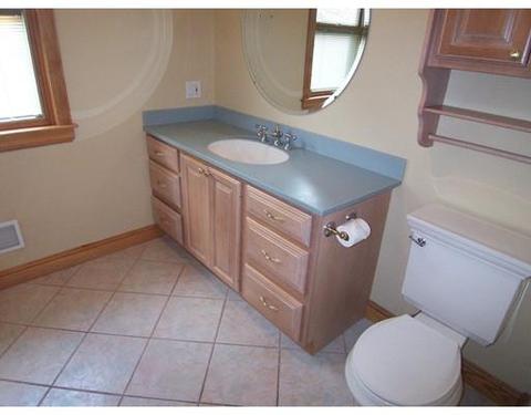 33 Packard Dr, Braintree, MA 02184 photo 9