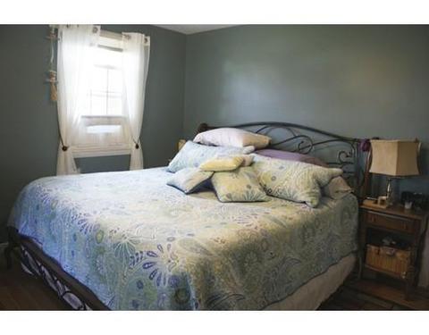 149 Endicott St, Springfield, MA 01118 photo 9