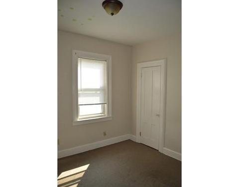 154 Abbe, Springfield, MA 01107 photo 13