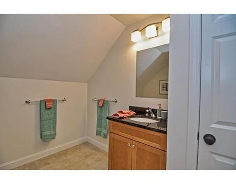10 Pierce St #5, Reading, MA 01867 photo 25