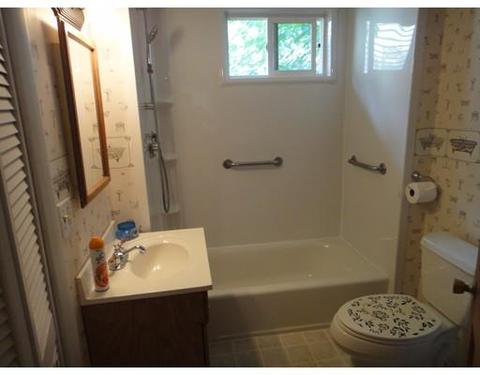 201 Marsden St, Springfield, MA 01109 photo 14