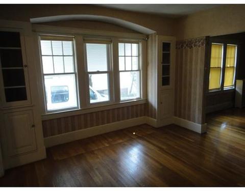 201 Marsden St, Springfield, MA 01109 photo 5