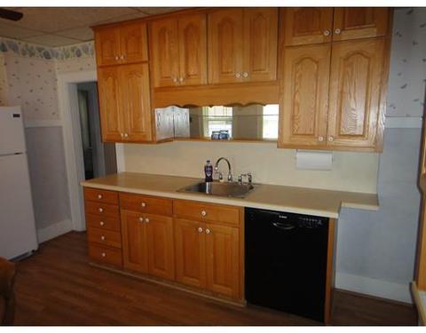 201 Marsden St, Springfield, MA 01109 photo 3