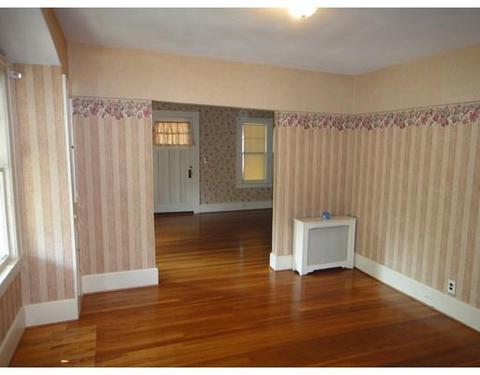 201 Marsden St, Springfield, MA 01109 photo 4