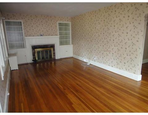 201 Marsden St, Springfield, MA 01109 photo 9