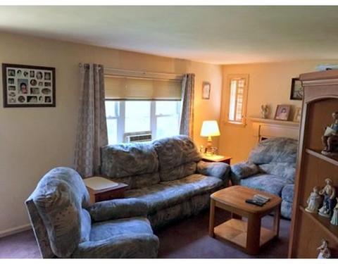 48 E Allen Ridge Rd, Springfield, MA 01118 photo 4