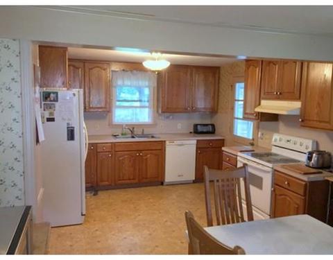 48 E Allen Ridge Rd, Springfield, MA 01118 photo 6