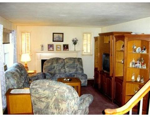 48 E Allen Ridge Rd, Springfield, MA 01118 photo 5