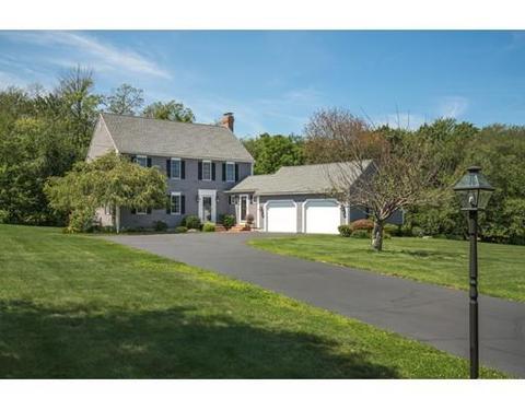 8 Alana Dr, Sutton, MA 01590 photo 1