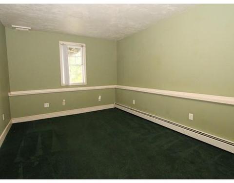 2 Hyannis Pl, Worcester, MA 01604 photo 13