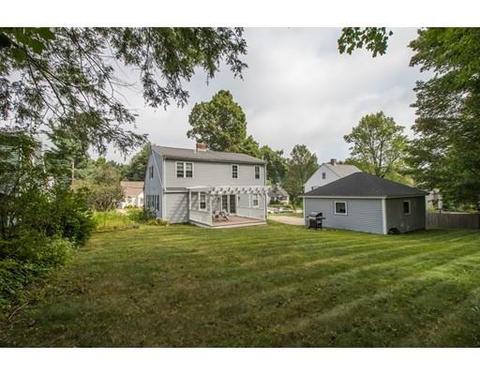 37 Bailey St, Worcester, MA 01602 photo 2