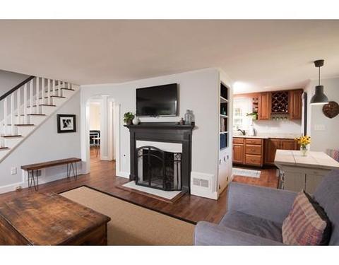 421 East St, Hingham, MA 02043 photo 5