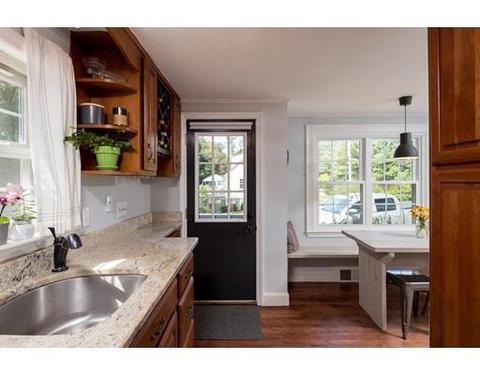 421 East St, Hingham, MA 02043 photo 9