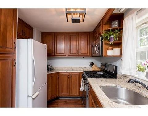 421 East St, Hingham, MA 02043 photo 7
