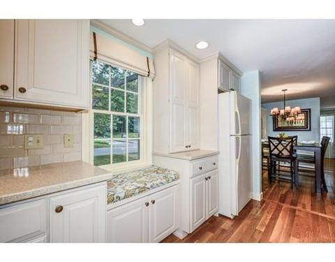 4 Sun Valley Dr, Worcester, MA 01609 photo 15