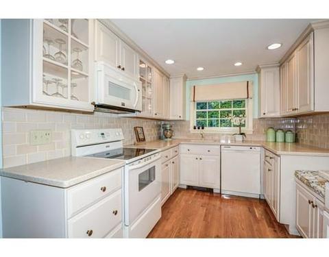 4 Sun Valley Dr, Worcester, MA 01609 photo 16