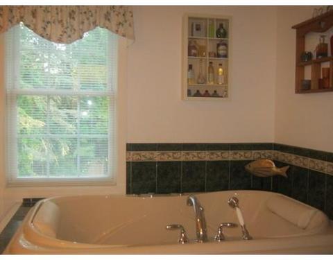 5 Orrison St, Worcester, MA 01609 photo 19
