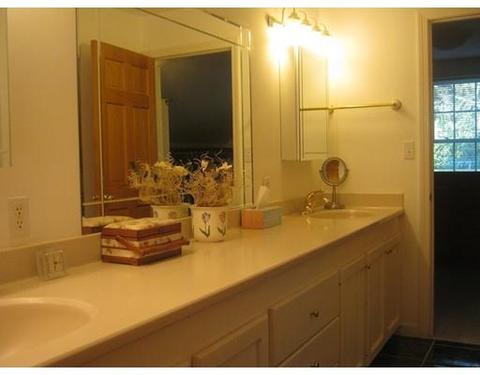 5 Orrison St, Worcester, MA 01609 photo 18