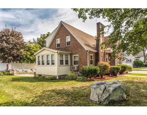 8 Sunset, Stoneham, MA 02180 photo 3