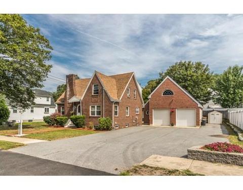 8 Sunset, Stoneham, MA 02180 photo 2