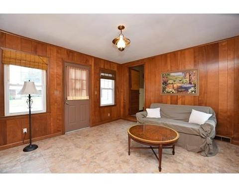 230 Moore St, Chicopee, MA 01013 photo 6