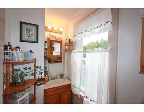 58 Waltham St, Maynard, MA 01754 photo 12