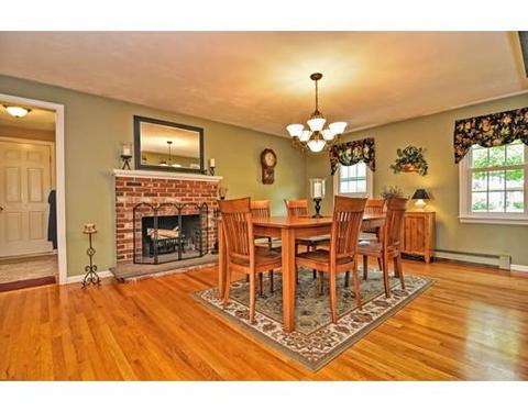 10 Hitching Post Dr, Walpole, MA 02081 photo 7