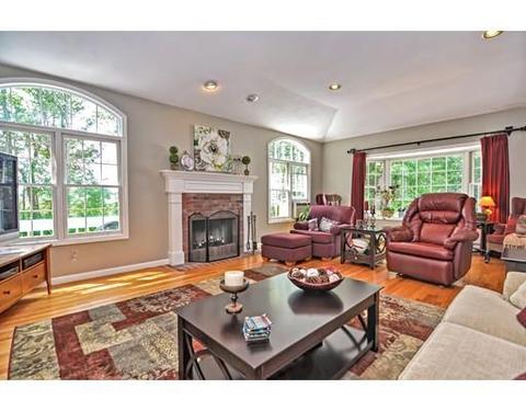 10 Hitching Post Dr, Walpole, MA 02081 photo 13