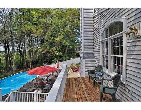 10 Hitching Post Dr, Walpole, MA 02081 photo 25