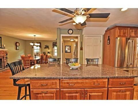 10 Hitching Post Dr, Walpole, MA 02081 photo 10