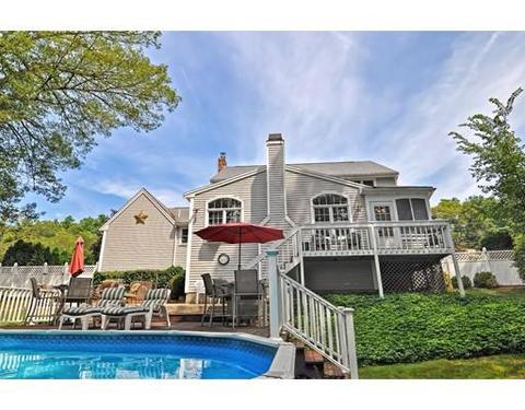 10 Hitching Post Dr, Walpole, MA 02081 photo 26
