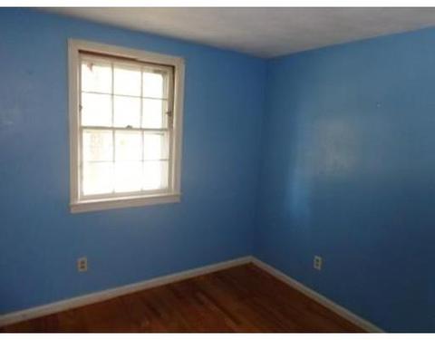 74 Fallston St, Springfield, MA 01119 photo 12