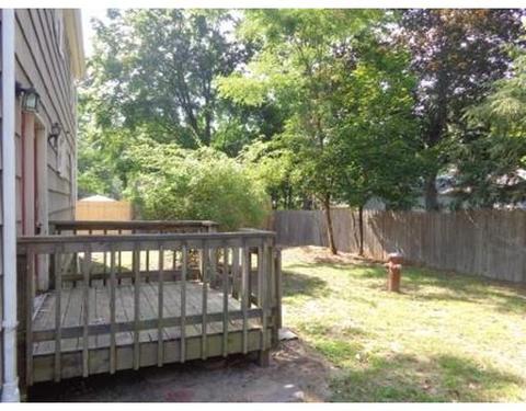 74 Fallston St, Springfield, MA 01119 photo 3