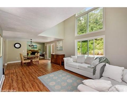 1575 Old Stage Rd, Barnstable, MA 02668 photo 2