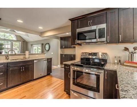45 Wescroft Rd, Reading, MA 01867 photo 9