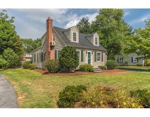 45 Wescroft Rd, Reading, MA 01867 photo 2