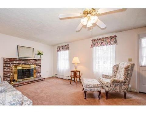 30 Drexel St, Worcester, MA 01602 photo 6