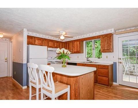 30 Drexel St, Worcester, MA 01602 photo 11