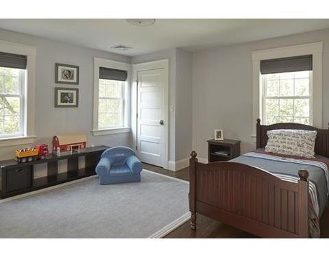 21 Spring St, Arlington, MA 02476 photo 9