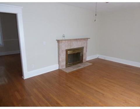 39 Eton St, Springfield, MA 01108 photo 8