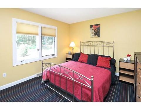 80 Strawberry Ln, Canton, MA 02021 photo 22