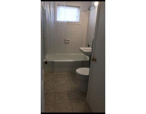 447 Osborn St, Fall River, MA 02724 photo 9