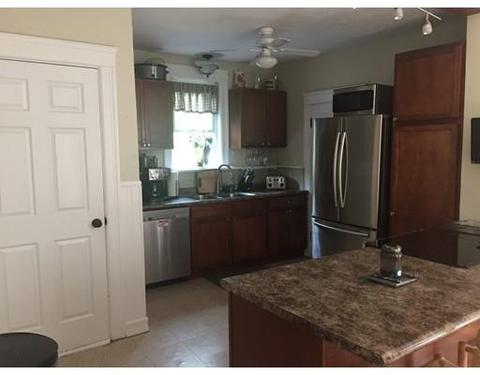 55 Acushnet Ave, Worcester, MA 01606 photo 3
