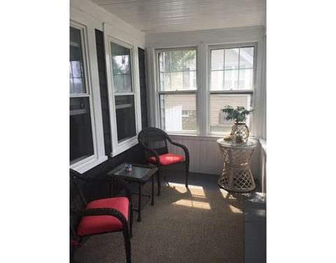 55 Acushnet Ave, Worcester, MA 01606 photo 2